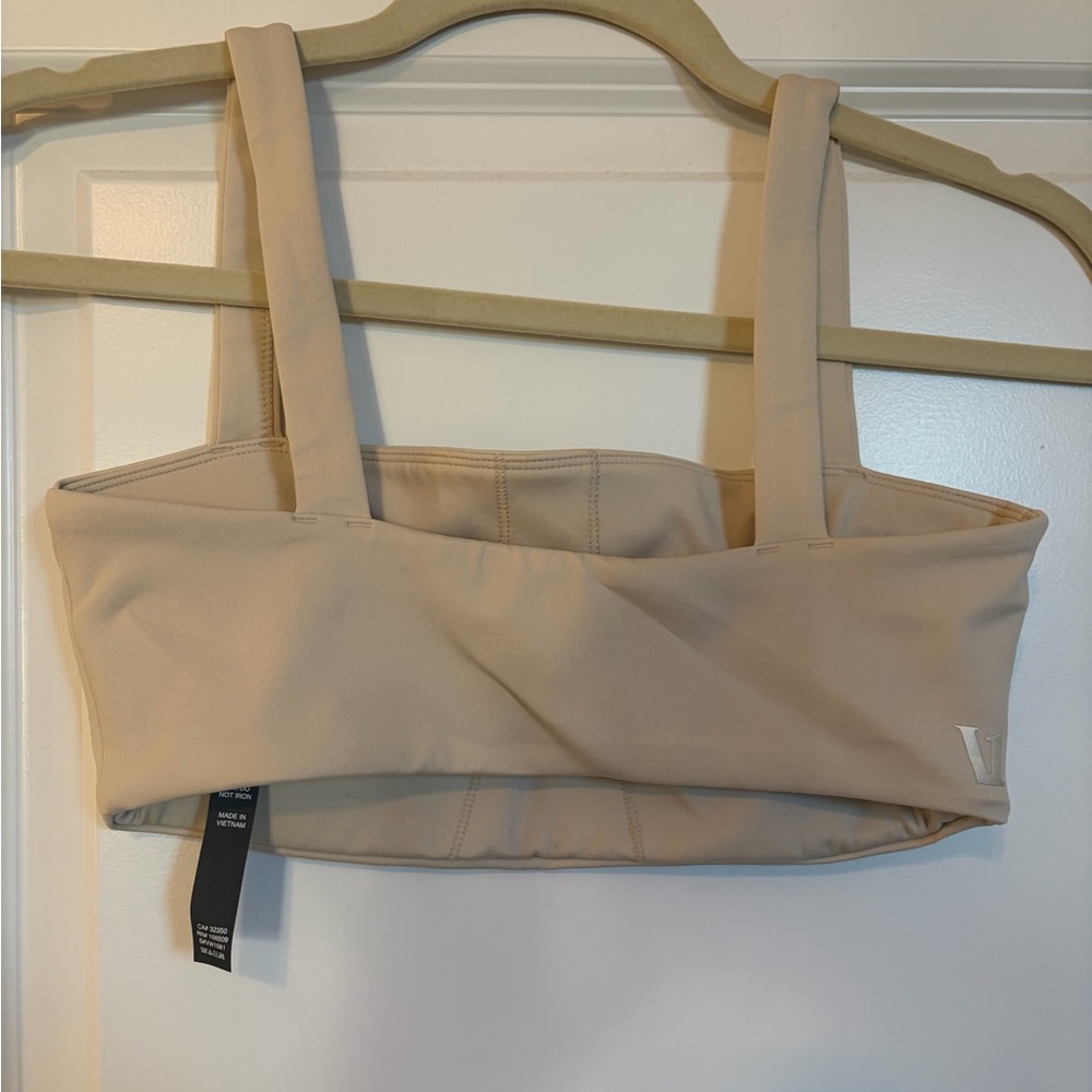 Vuori Evolve Square Neck Bra LIKE NEW - Picture 4 of 5
